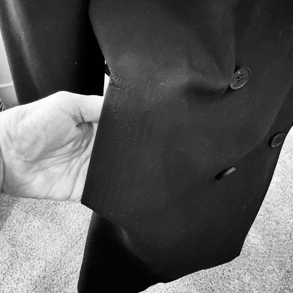 London Fog Women’s Classic Double-Breasted Black Trench Coat - Picture 6 of 12